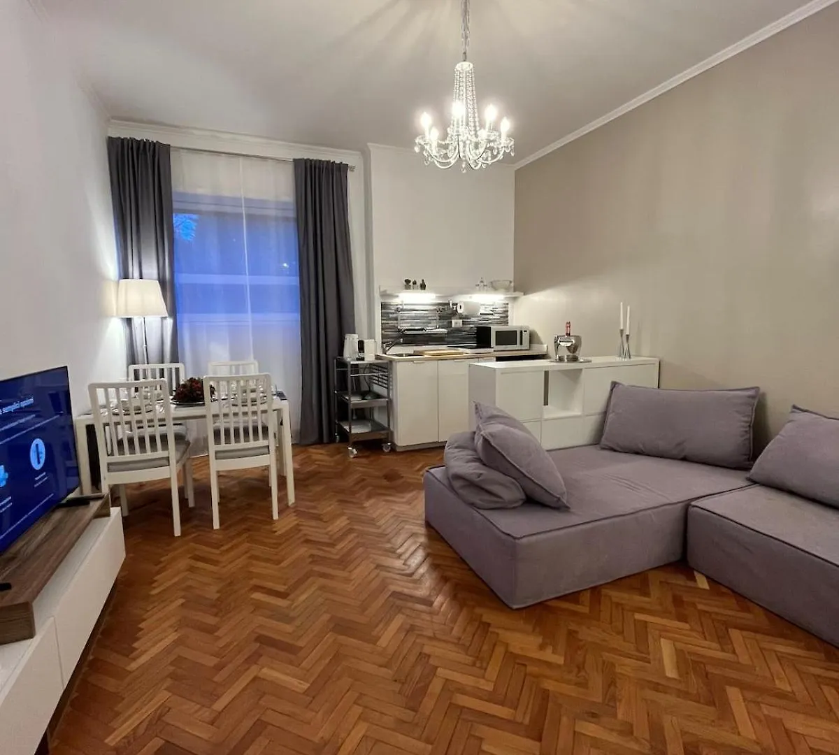 Cozy Donatello Apartment Rome